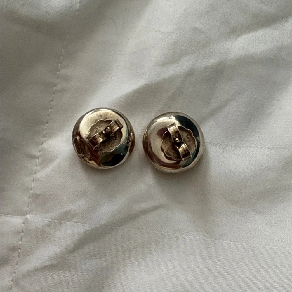Classic Ippolita Silver Earrings - Picture 5 of 5